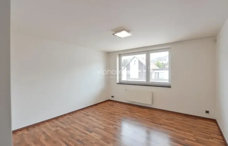 Pronájem rodinného domu, Praha - Stodůlky, Hlušičkova, 310 m2