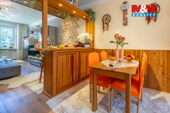 Prodej bytu 2+1, Chomutov, Selská, 67 m2