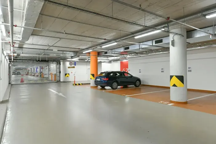 Pronájem kanceláře, Praha - Stodůlky, Siemensova, 560 m2