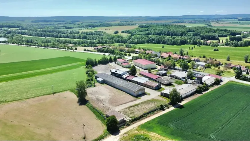 Prodej výrobních prostor, Řídký, 1400 m2