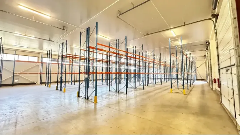 Prodej skladu, Řídký, 1400 m2