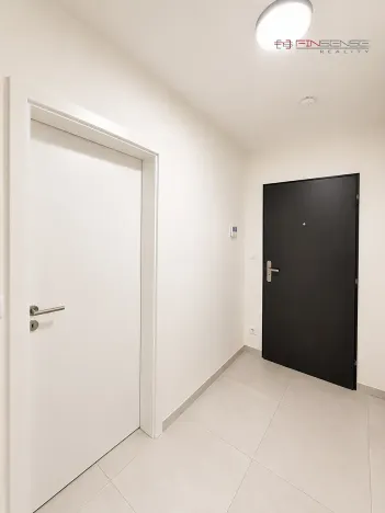 Pronájem bytu 1+kk, Kladno, Pavlisova, 30 m2