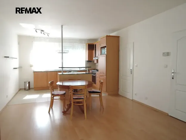 Pronájem rodinného domu, Hostivice, Řehníkova, 150 m2