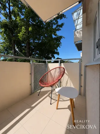 Pronájem bytu 3+kk, Hradec Králové, Severní, 58 m2