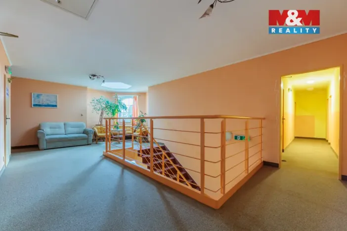 Prodej ubytování, Františkovy Lázně - Horní Lomany, Družstevní, 618 m2