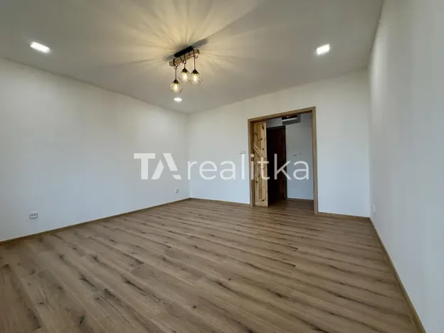 Pronájem bytu 1+1, Orlová, Masarykova třída, 40 m2