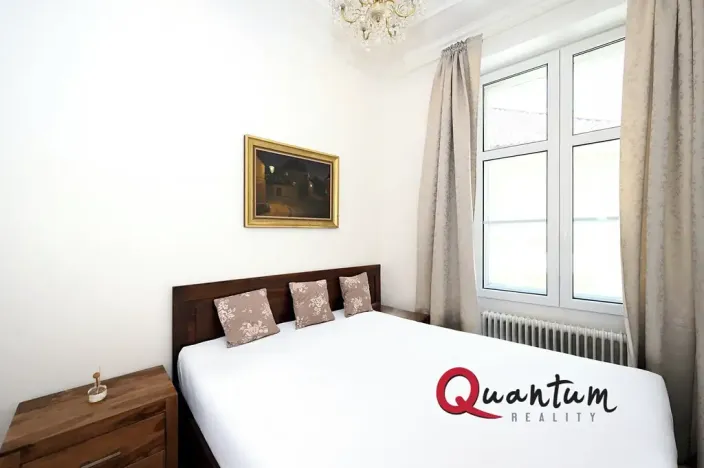 Pronájem bytu 2+1, Praha - Staré Město, Rybná, 55 m2