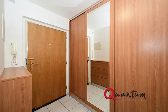 Pronájem bytu 1+kk, Praha - Strašnice, Počernická, 46 m2
