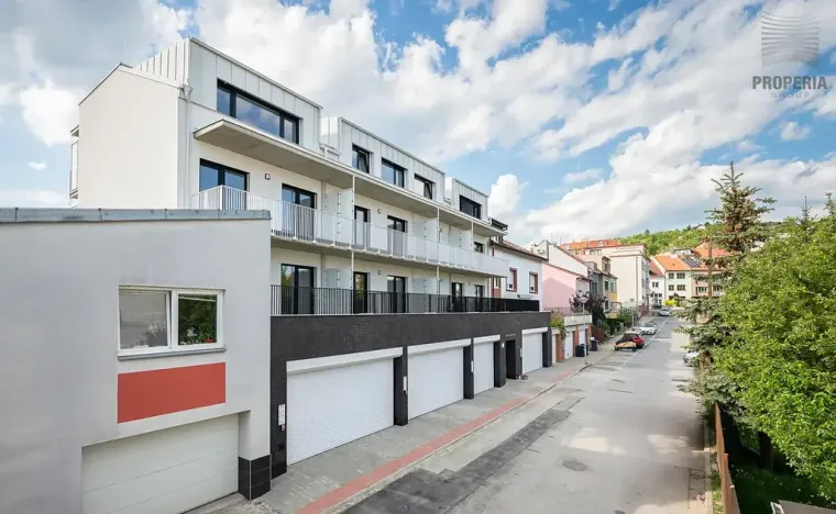 Pronájem bytu 2+kk, Brno, Škrochova, 50 m2