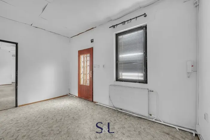 Prodej obchodního prostoru, Nový Bor, Česká, 325 m2
