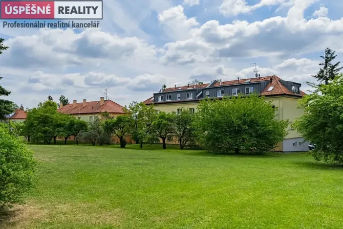 Prodej bytu 2+1, Mníšek pod Brdy, 9. května, 110 m2