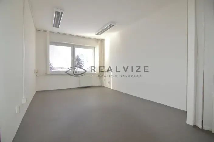 Pronájem kanceláře, České Budějovice, Rudolfovská tř., 101 m2