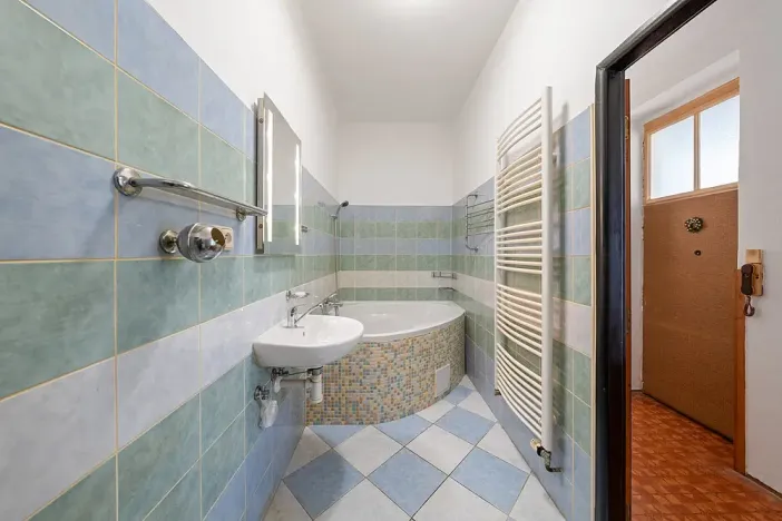 Prodej bytu 2+1, Brno - Komárov, Komárovská, 65 m2