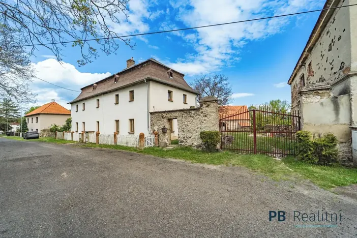 Prodej rodinného domu, Krásný Dvůr, 300 m2