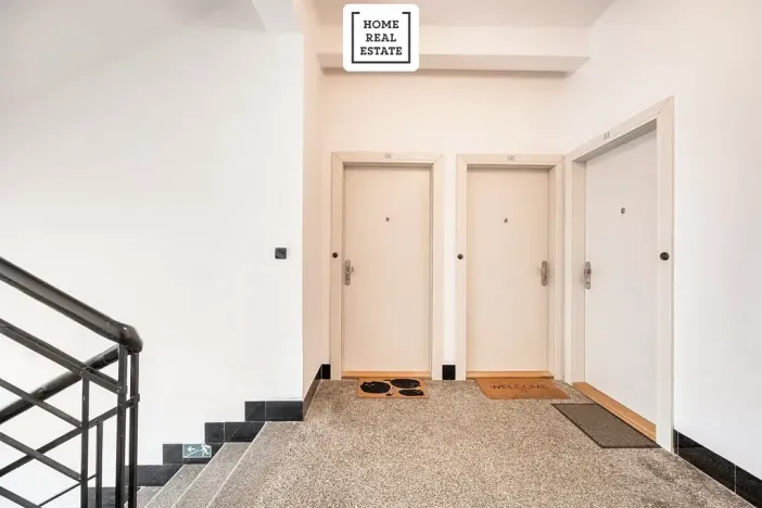 Pronájem bytu 2+kk, Praha - Strašnice, Černokostelecká, 40 m2