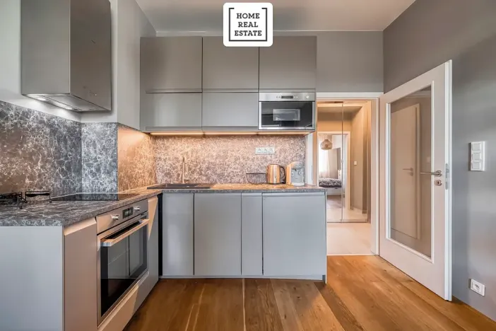 Pronájem bytu 2+kk, Praha - Strašnice, Černokostelecká, 40 m2