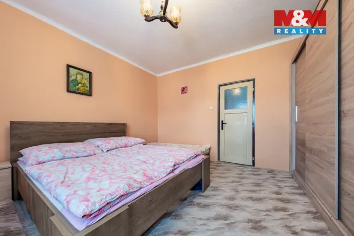 Prodej rodinného domu, Žihobce - Rozsedly, 180 m2