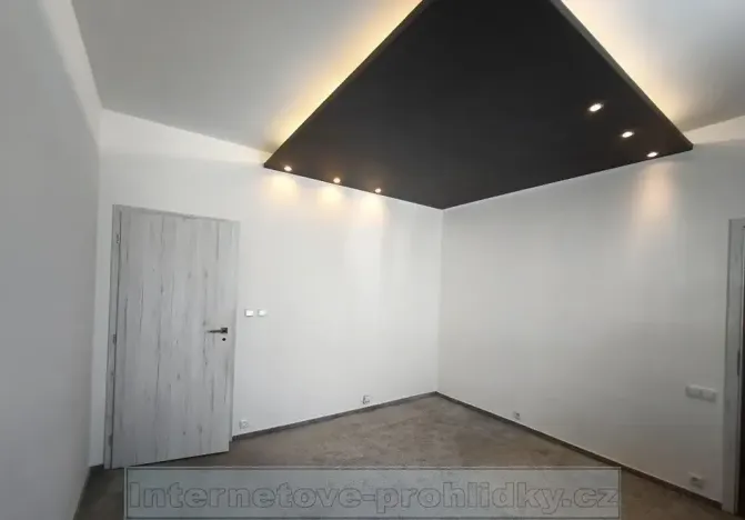 Pronájem bytu 2+1, Kladno, 57 m2