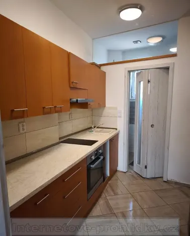 Pronájem bytu 2+1, Kladno, 57 m2