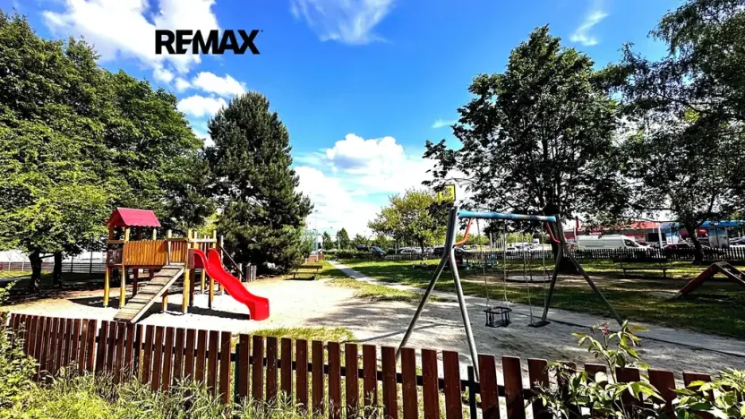 Prodej bytu 1+kk, Kladno, Švédská, 33 m2