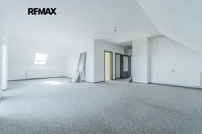 Prodej rodinného domu, Vinařice, 202 m2