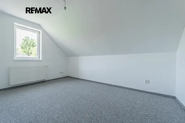 Prodej rodinného domu, Vinařice, 202 m2