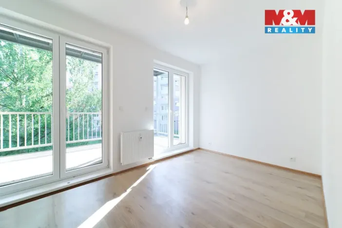 Pronájem bytu 2+kk, Plzeň - Bolevec, Žlutická, 48 m2