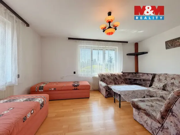 Prodej rodinného domu, Jesenice, 140 m2