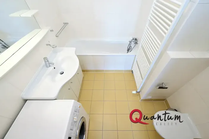 Pronájem bytu 2+kk, Praha - Smíchov, Ke Klimentce, 58 m2