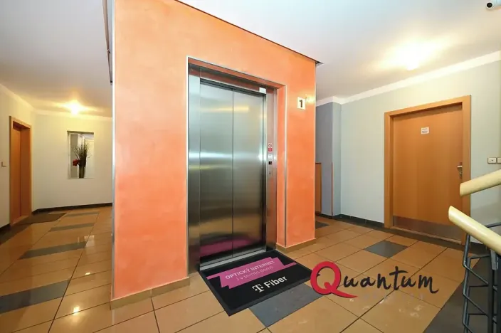 Pronájem bytu 2+kk, Praha - Smíchov, Ke Klimentce, 58 m2