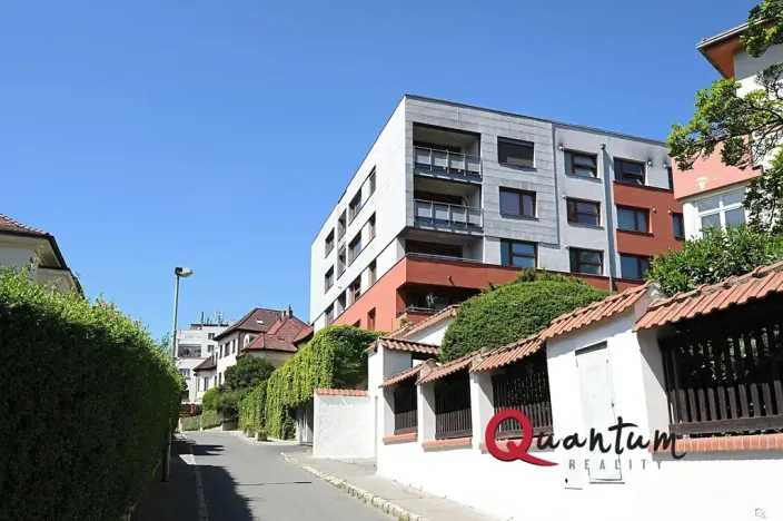 Pronájem bytu 2+kk, Praha - Smíchov, Ke Klimentce, 58 m2