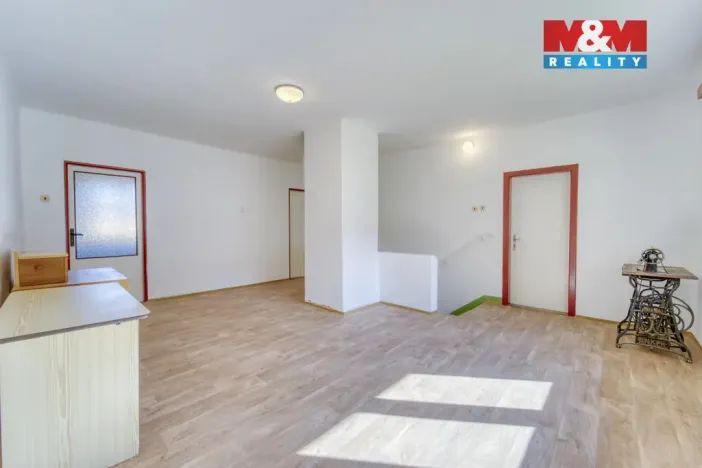 Pronájem rodinného domu, Dlažov, 223 m2