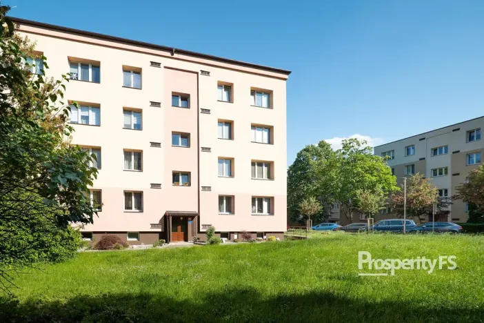 Prodej bytu 2+1, Ústí nad Labem - Bukov, Školní, 53 m2