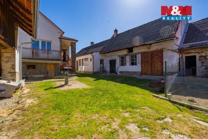 Prodej rodinného domu, Borovany - Dvorec, 220 m2