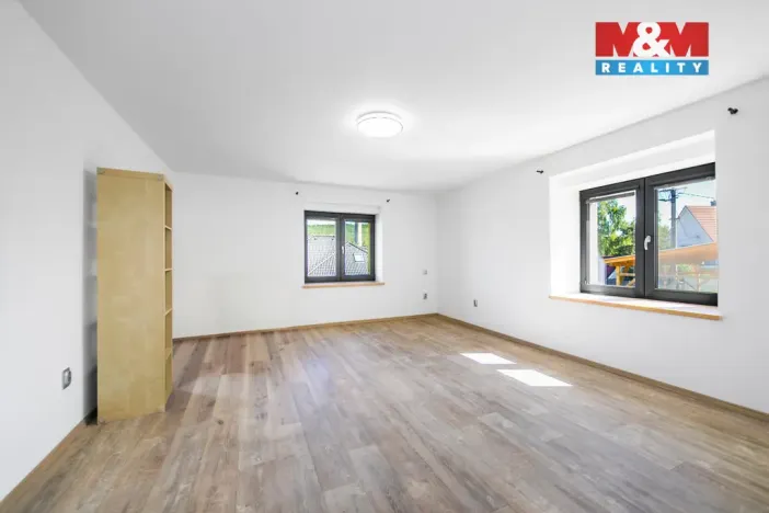 Prodej rodinného domu, Hrádek, Na ovčíně, 119 m2