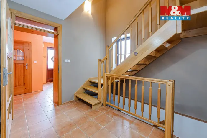 Prodej rodinného domu, Deštné v Orlických horách, 400 m2