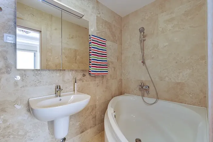 Prodej bytu 4+kk, Kostanjica, Černá Hora, 107 m2