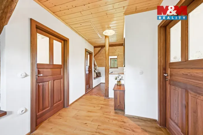 Prodej rodinného domu, Červená Voda - Mlýnický Dvůr, 223 m2
