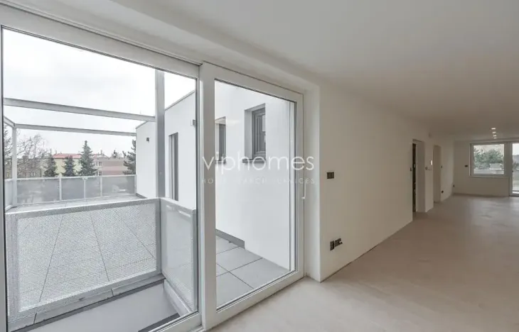 Pronájem rodinného domu, Praha - Smíchov, 452 m2