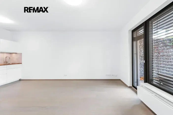 Pronájem bytu 2+kk, Praha - Jinonice, Kloudova, 50 m2