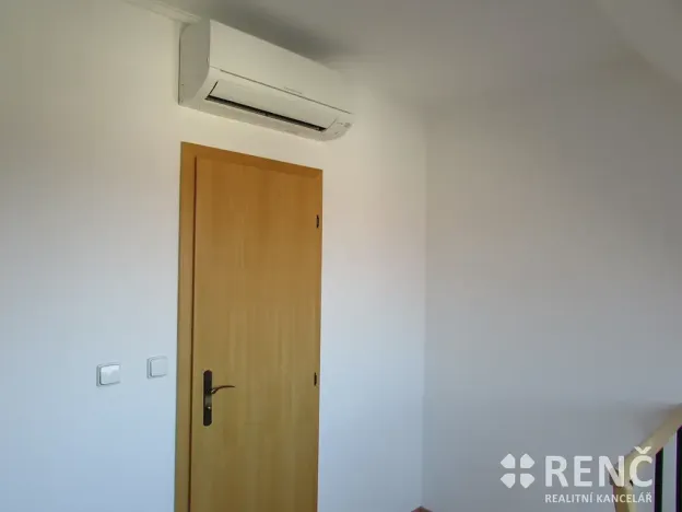 Pronájem bytu 2+kk, Brno, Bellova, 61 m2