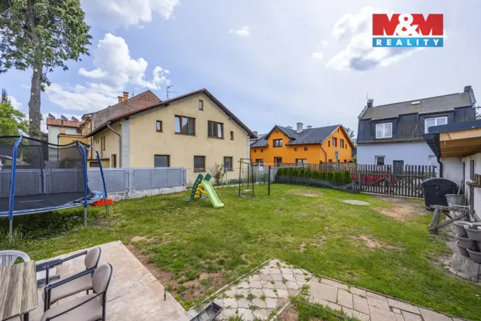 Pronájem bytu 1+1, Trutnov - Poříčí, Voletinská, 48 m2