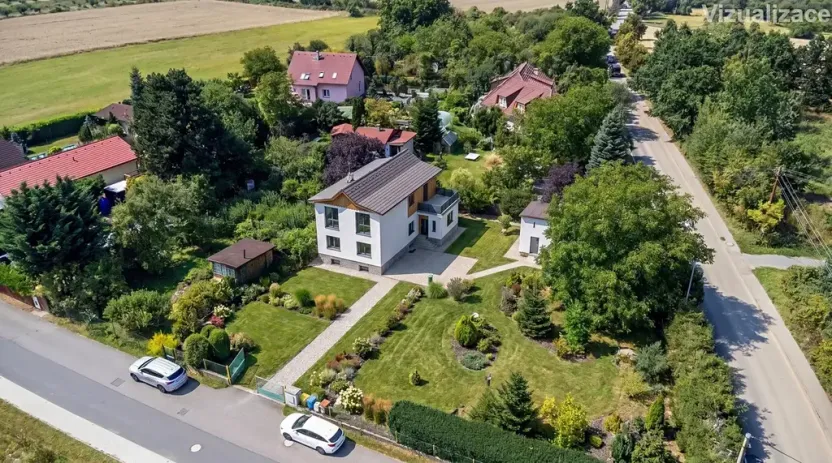 Prodej rodinného domu, Strančice, 193 m2
