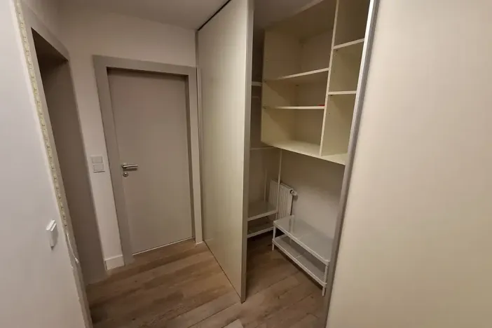 Pronájem bytu 2+kk, Praha - Hrdlořezy, Mezilehlá, 81 m2