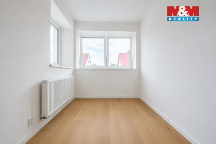 Prodej bytu 4+1, Praha - Ruzyně, Duchcovská, 80 m2
