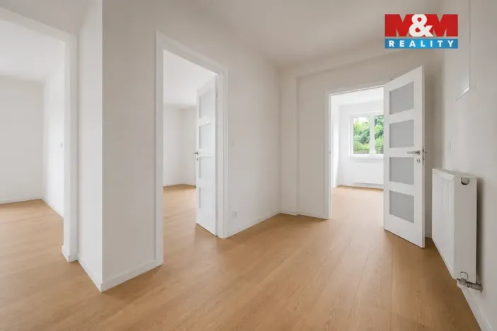 Prodej bytu 4+1, Praha - Ruzyně, Duchcovská, 80 m2