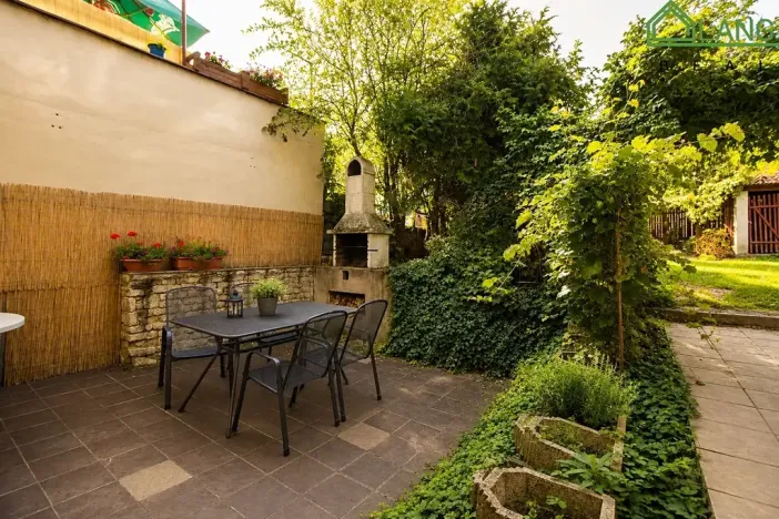 Pronájem bytu 2+kk, Brno, Králova, 37 m2