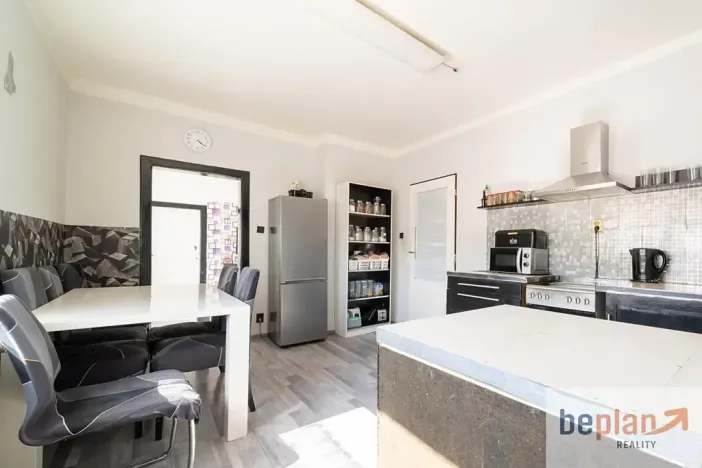 Prodej vícegeneračního domu, Kynšperk nad Ohří, Jana Nerudy, 260 m2