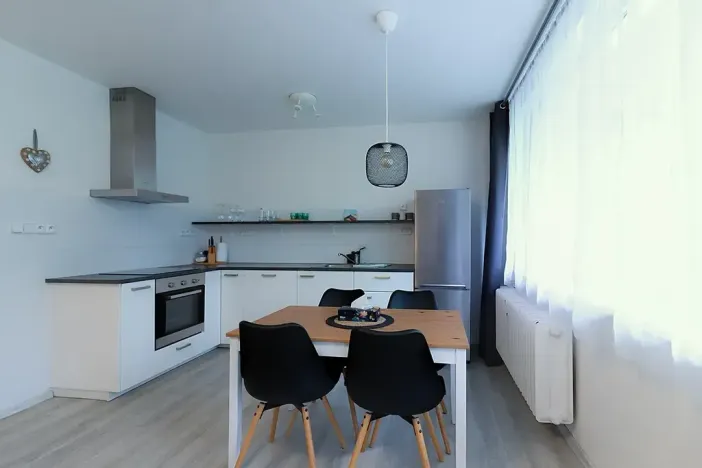 Pronájem bytu 2+kk, Praha - Strašnice, V olšinách, 52 m2