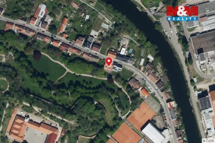 Pronájem rodinného domu, Pardubice, Labská, 200 m2